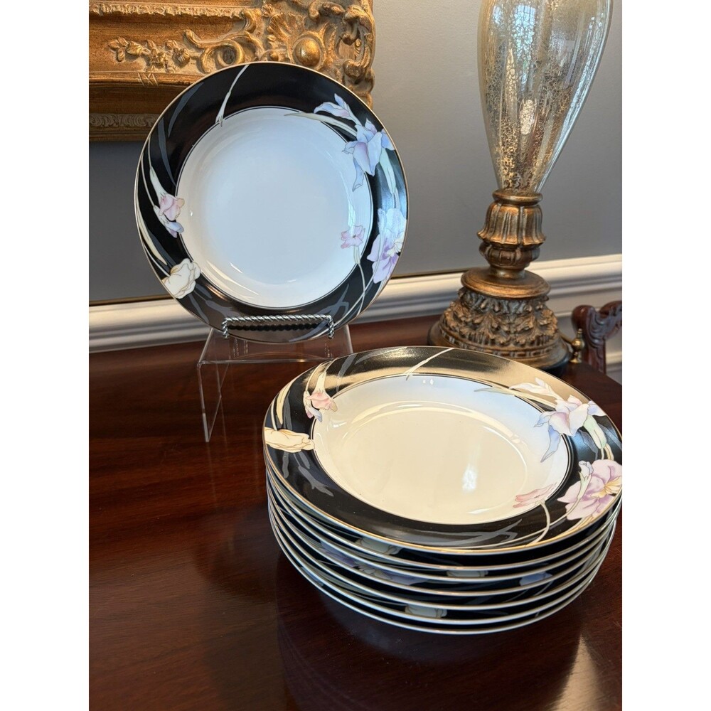 Mikasa Charisma Black Soup Bowls 8 3/8" L 9050 Japan Rimmed Set of 8 Excellent